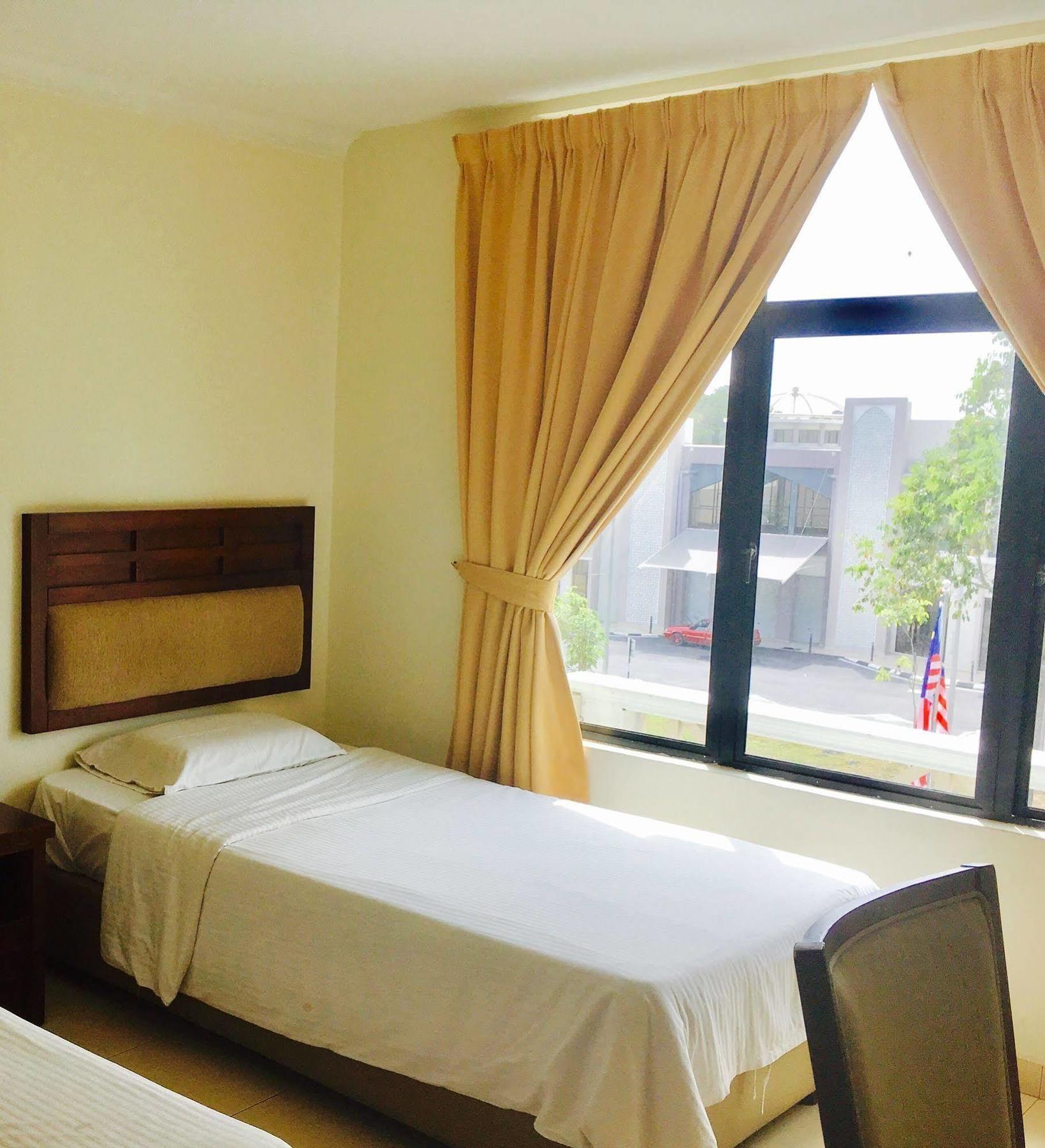 Sutera Hotel Seremban Zewnętrze zdjęcie